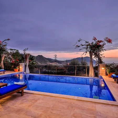 Villa 3 Bedroom - 3547 *
