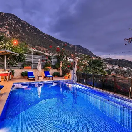 Villa 3 Bedroom - 3547 *